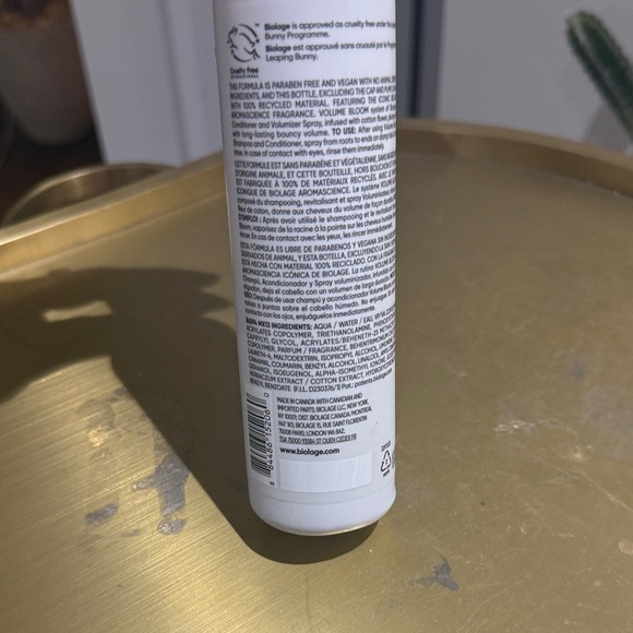 Biolage Volume Bloom Hair Spray - White and Blue - Picture 3 of 3